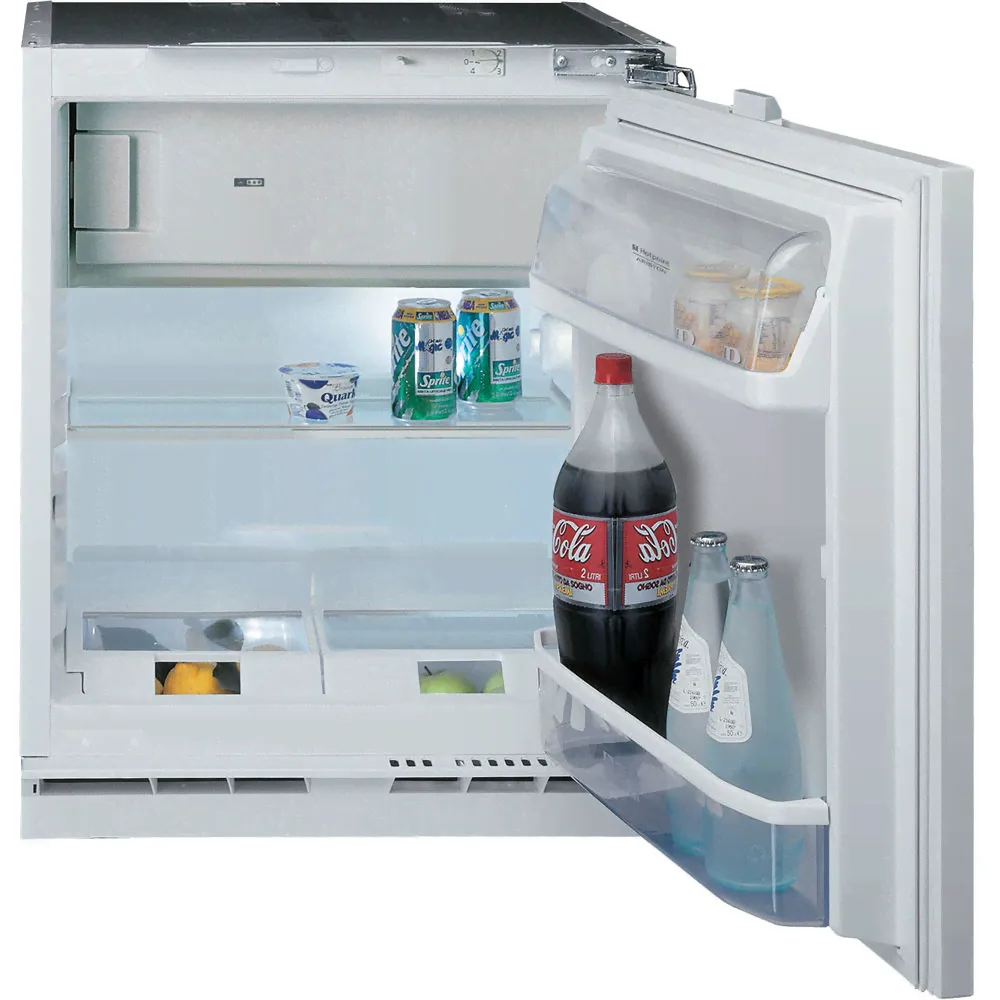 Встраиваемый холодильник Hotpoint-Ariston BTSZ 1632