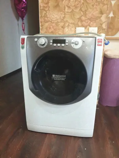 Стиральная машина Hotpoint Ariston aqualtis, 7 кг