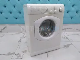 Стиральная машина Ariston AVSL 100 б/у